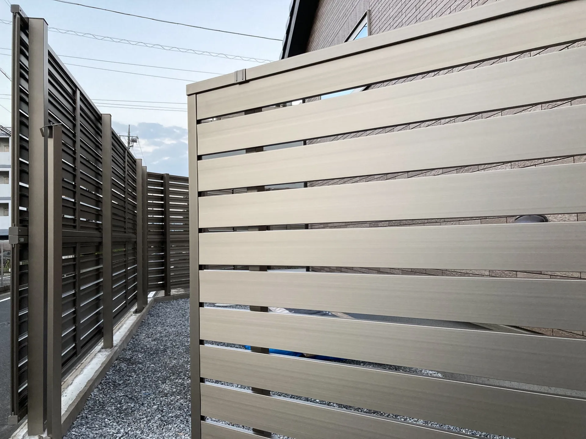 目隠しフェンス